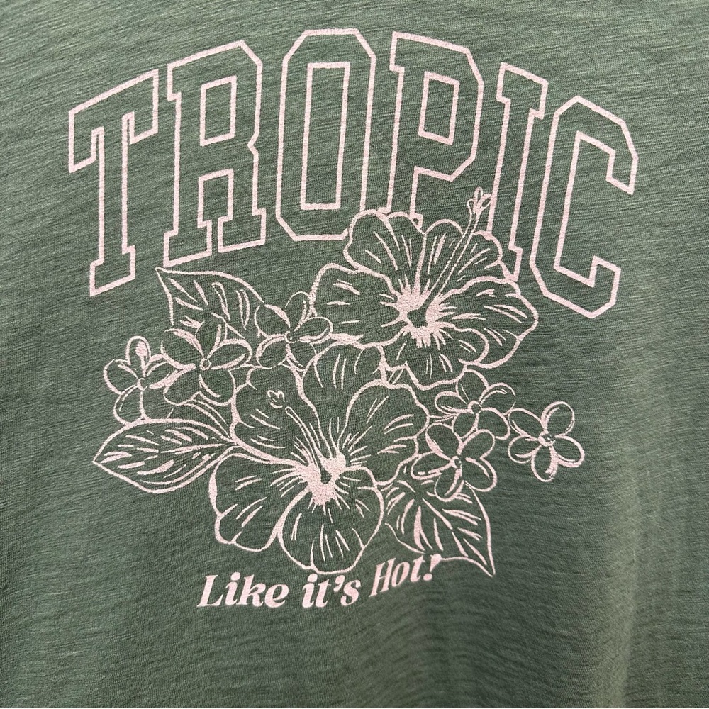 Old Navy Women’s EveryWear Printed Crew Neck T-Shirt - Picture 3 of 7
